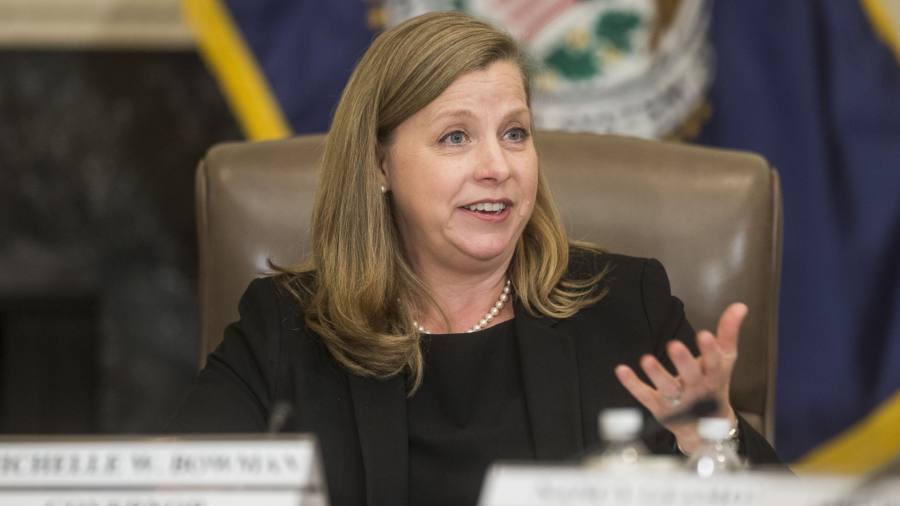 Senior Federal Reserve official signals doubts over pause in US rate rises