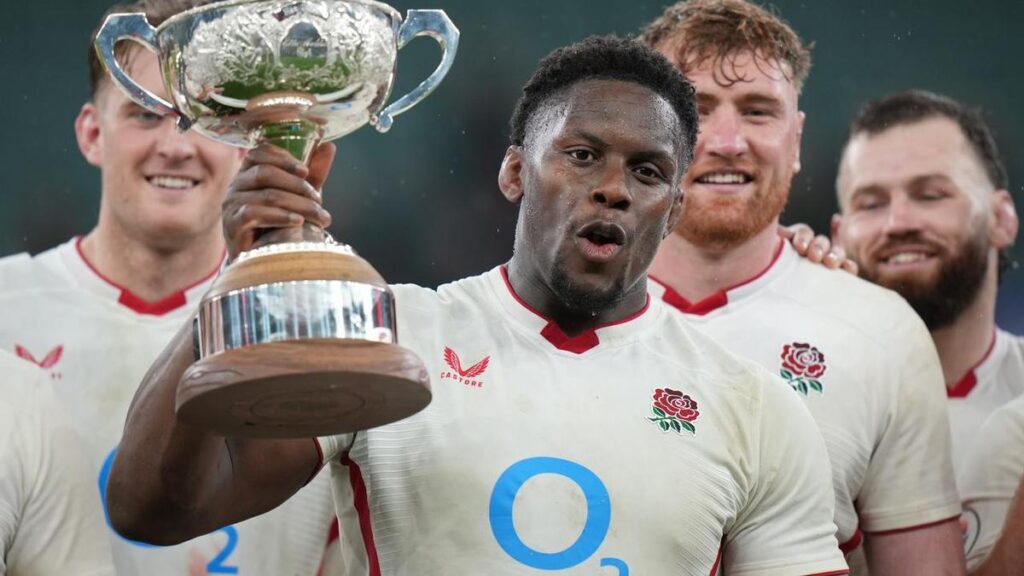 England captain to start Six Nations campaign on bench