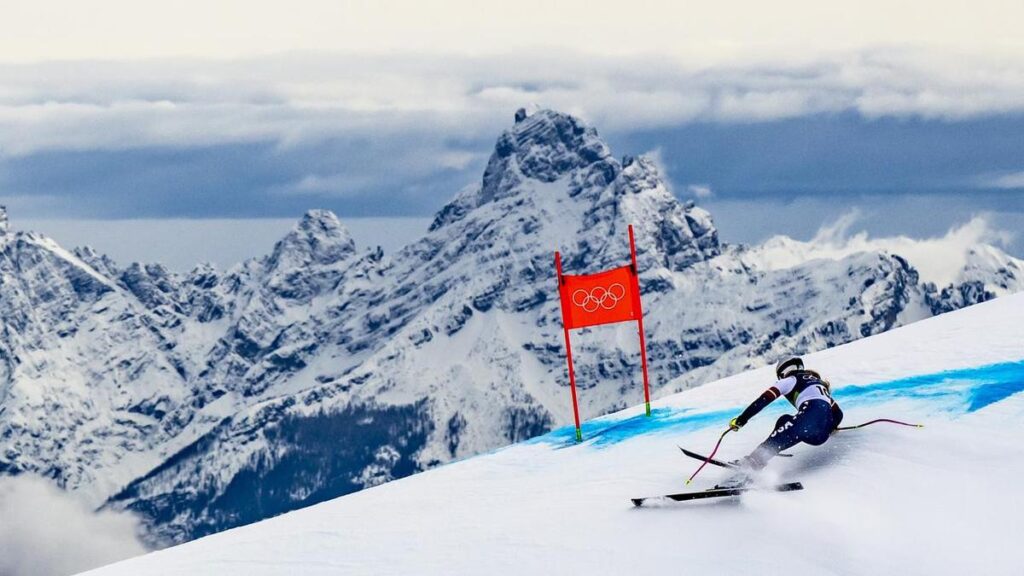 Injured Vonn happy with successful Olympic downhill run