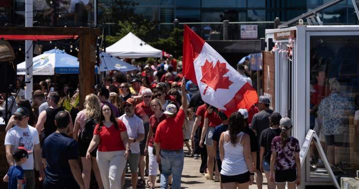 Most Atlantic provinces recorded first population decline in years at the end of 2025