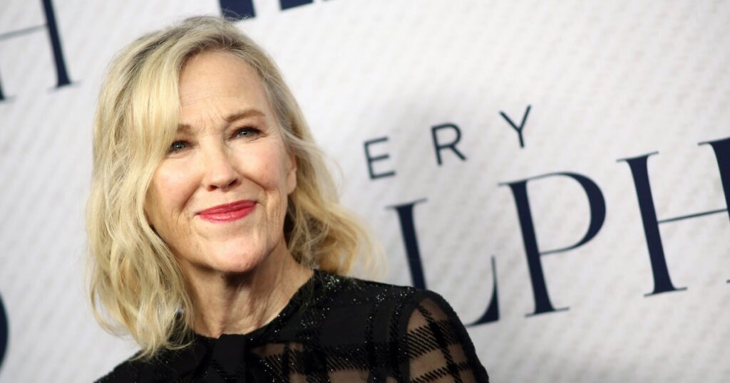 Catherine O’Hara’s cause of death was a pulmonary embolism, with cancer as underlying cause, AP reports