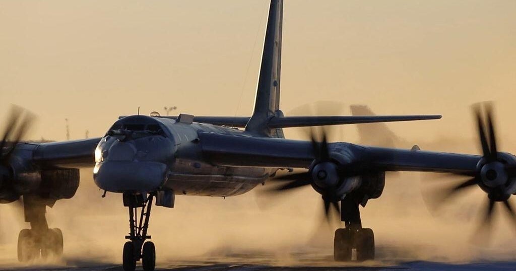 U.S. fighter jets intercept Russian warplanes off Alaskan coast