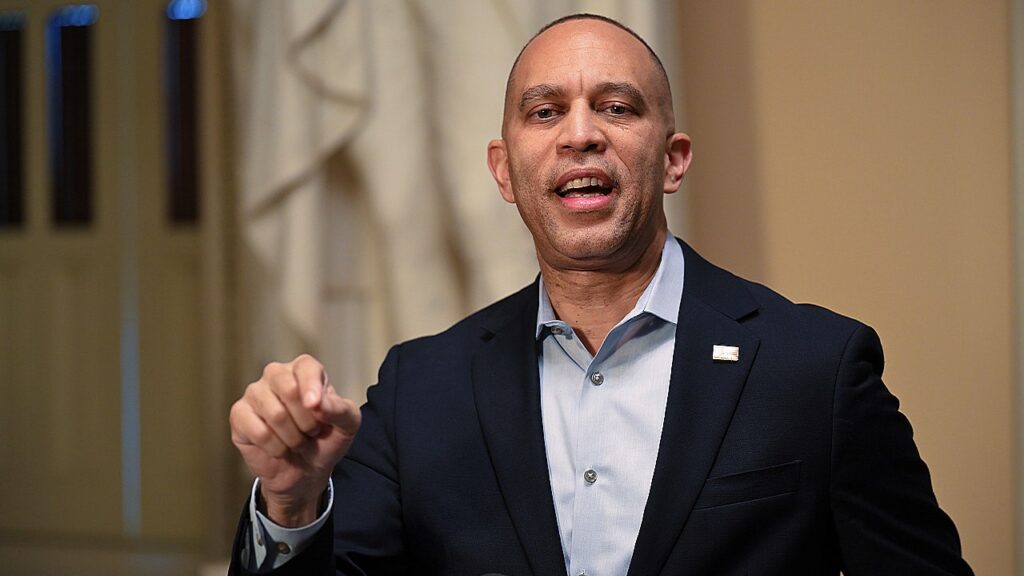 Top Democrat slams GOP voter ID, citizenship bill as voter suppression