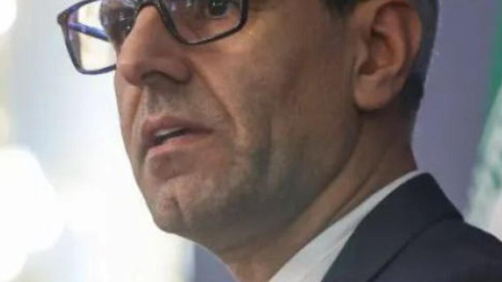 Iran dismisses ‘defensive’ deployment, warns Australia