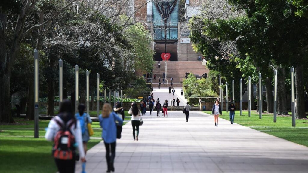 AI could devalue your degree, federal government warns