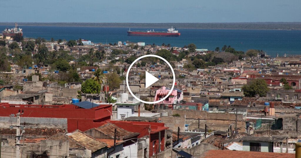 Cubans React to Arrival of Russian Oil Tanker