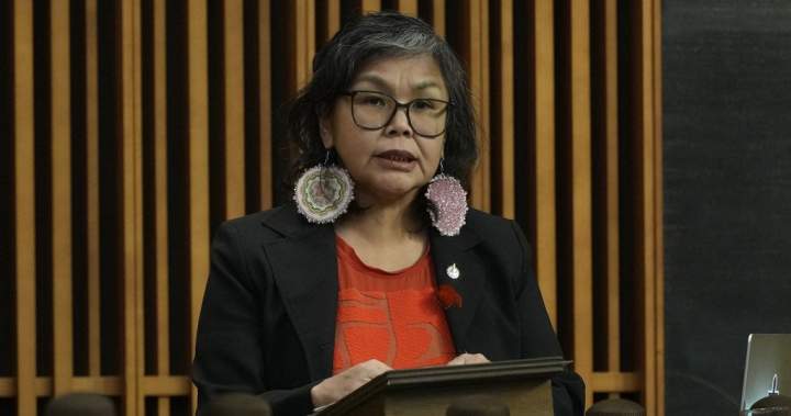 NDP MP Lori Idlout crosses floor to Liberals – National