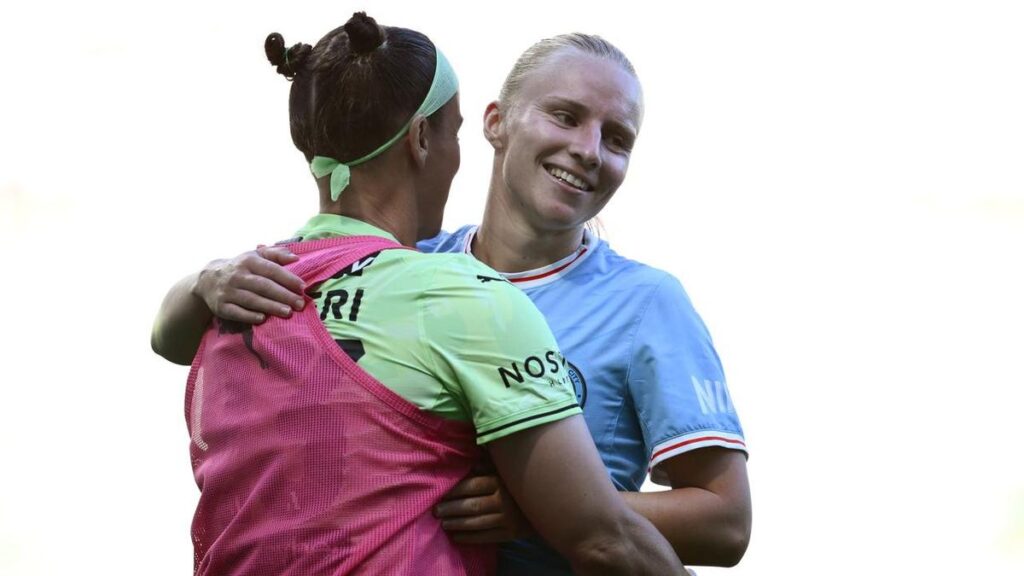 McNamara hurt as City reach Women's ACL semis