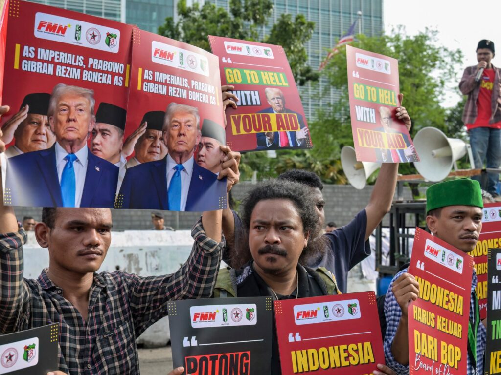 Indonesian president’s US ties questioned amid public anger over Iran war | Politics News