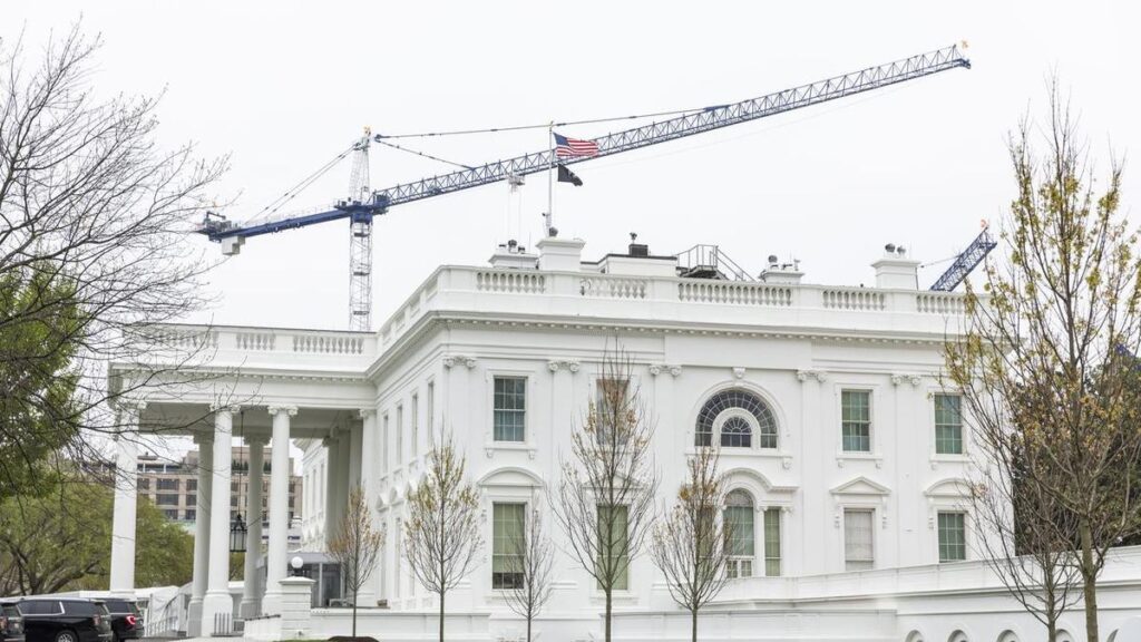 Trump fights White House ballroom construction pause