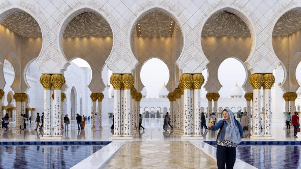 U.S.-UAE financial swap and future of booming Gulf economy post-war