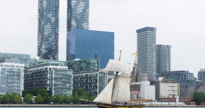 Toronto getting east-west shuttle boats as part of summer pilot
