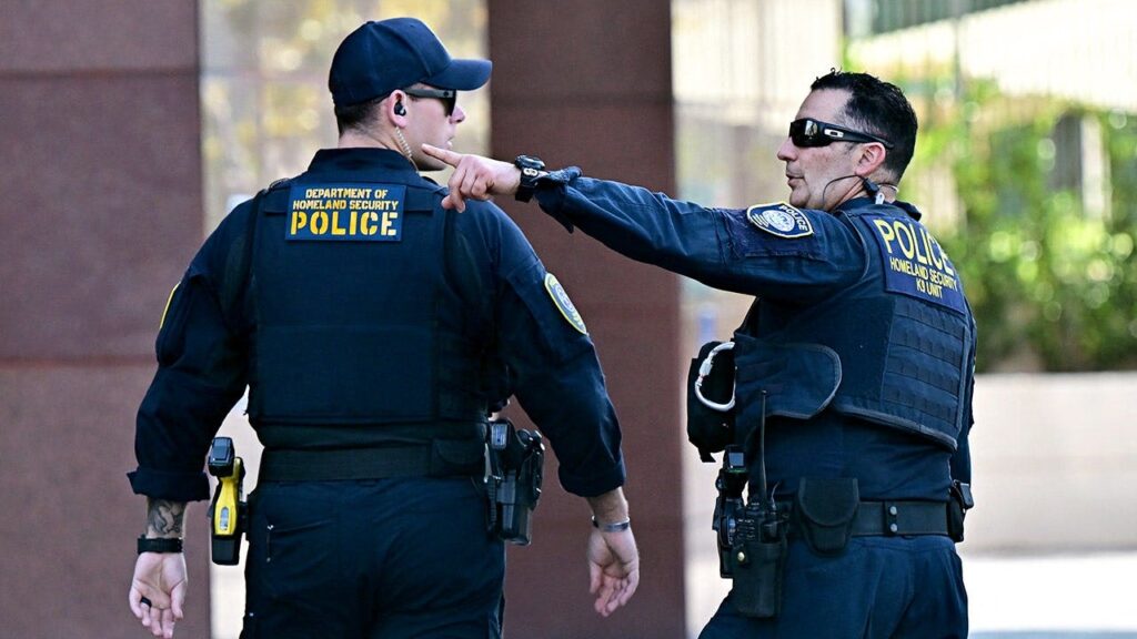 Colorado e-filing system reportedly requires lawyers to pledge not to aid ICE