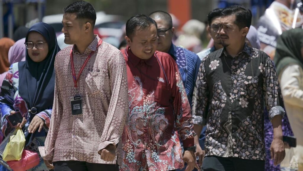 Malaysia’s WFH policy: ‘Very small’ impact on fuel savings, so should it extend to private sector?