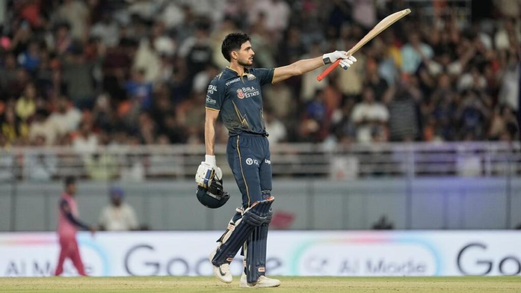 Indian captain awaits Aussie pacer in IPL final.