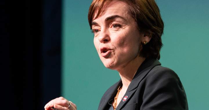 Quebec announces tax relief, $50 registration cut, payments to ease cost of living – Montreal
