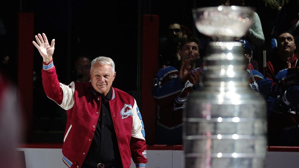 Family pays tribute to Claude Lemieux following death days after Canadiens honor