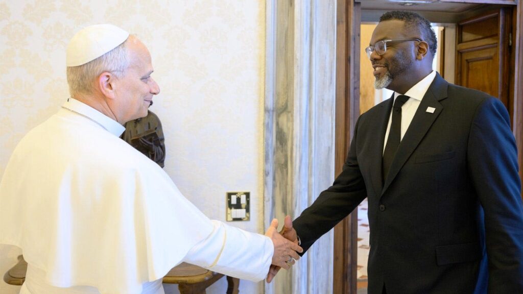 Mayor Brandon Johnson meets Pope Leo XIV with George Floyd family lawyer