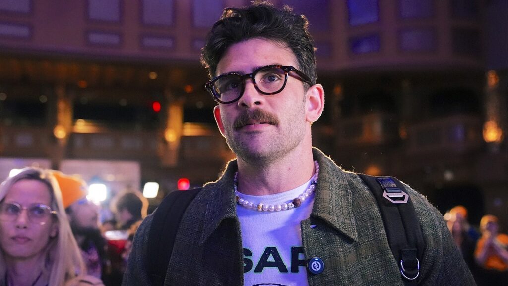 Influencer Hasan Piker defends Singham-funded network at ICE protest
