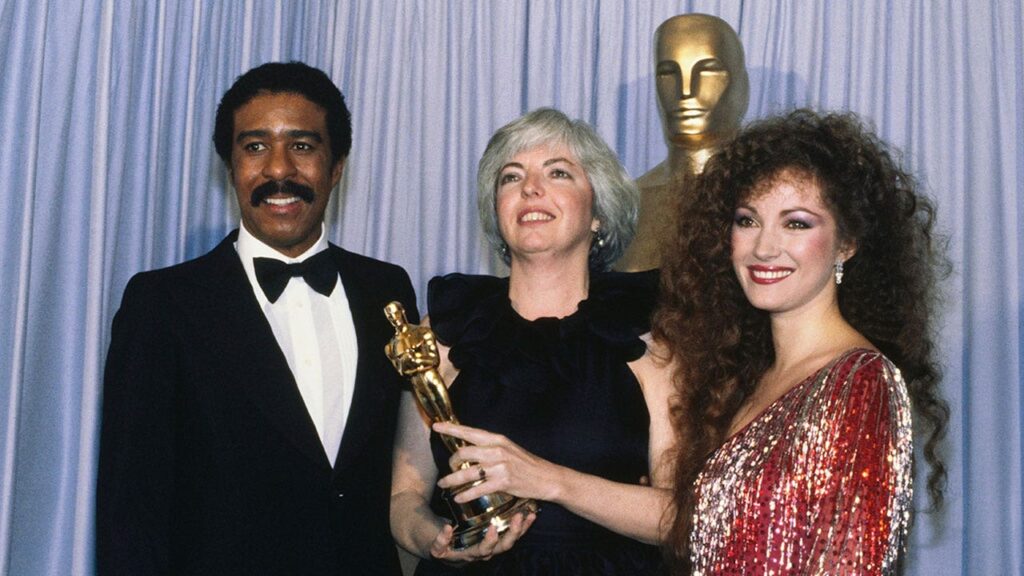 Jane Seymour recalls a critic’s brutal comment on her 1981 Oscars hair
