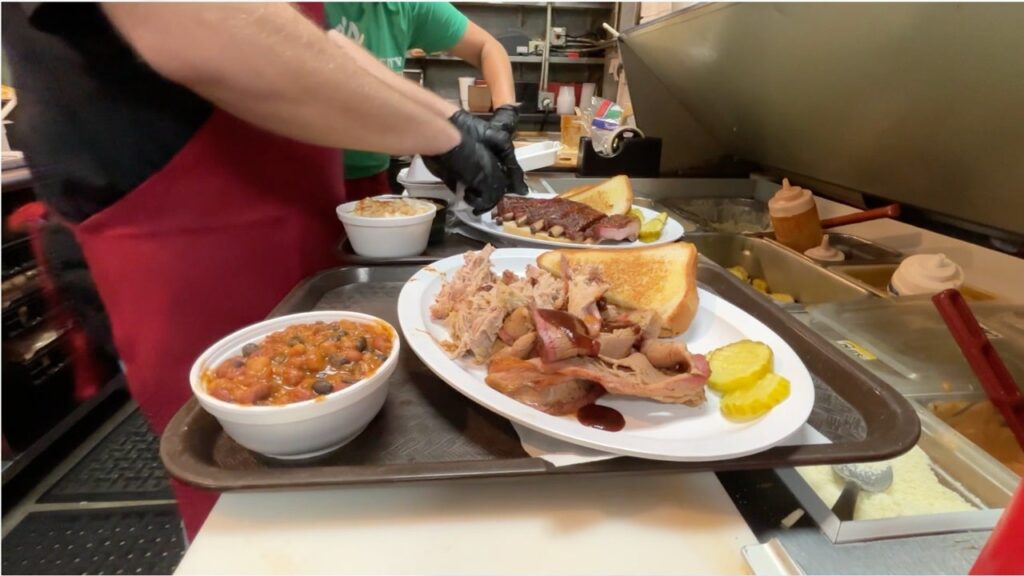 World Cup crowds could bring long lines to iconic KC BBQ spot