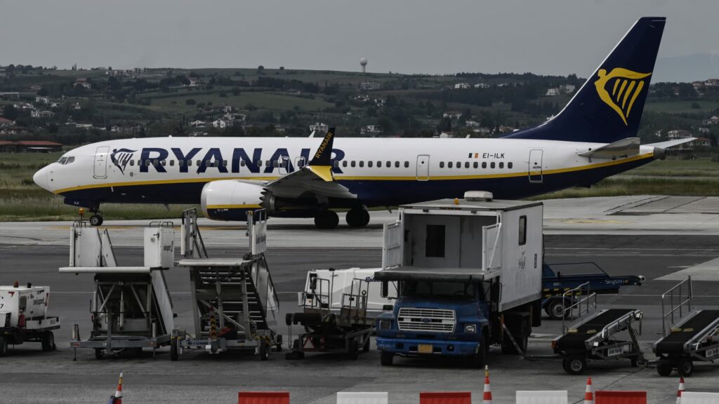 Airline profits to halve as fuel costs jump by $100 billion: IATA