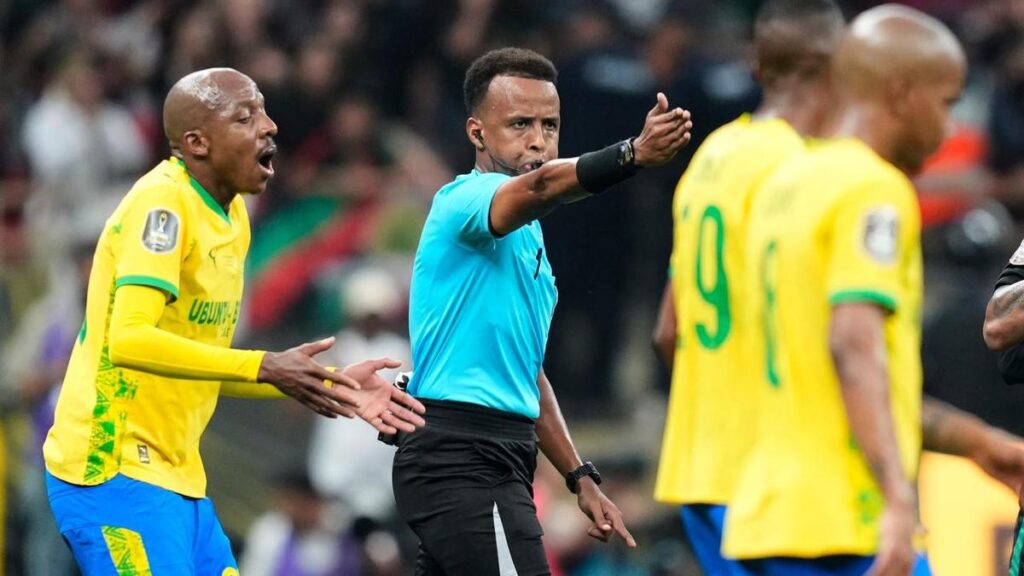 Somali referee to get full World Cup pay: report