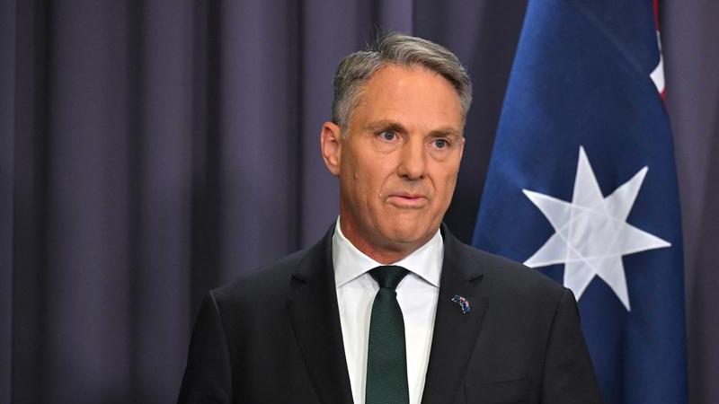 Richard Marles dodges Greens question as One Nation surges in latest Australian polling
