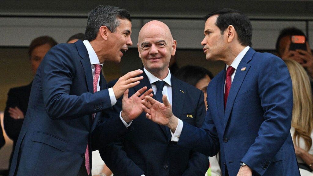 Rubio, Newsom share suite at World Cup as 2028 presidential speculation grows