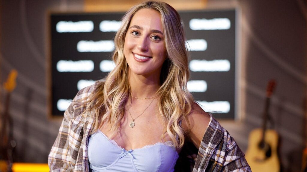 Country star Ashley Cooke reveals rare heart condition that could kill her