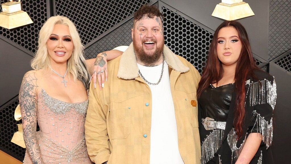 Jelly Roll’s daughter says she’s ‘disgusted’ by divorce chatter online