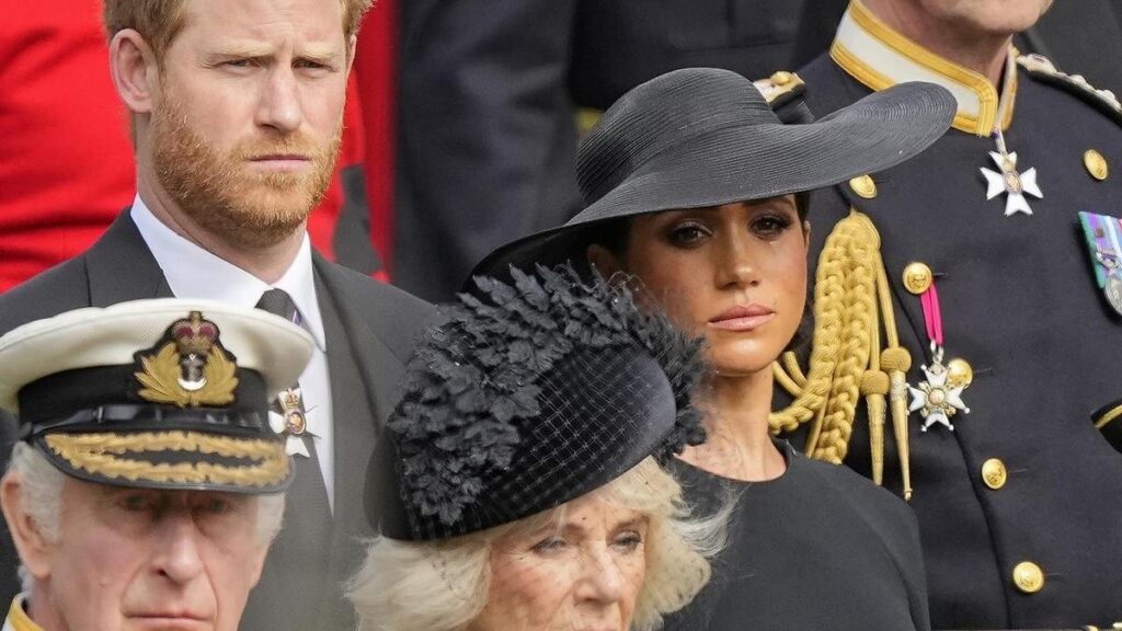 Sussexes offered royal digs for UK visit