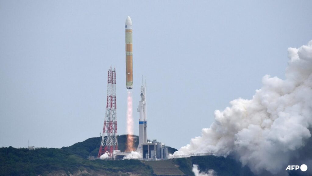 Japan flagship rocket lifts off after earlier failure