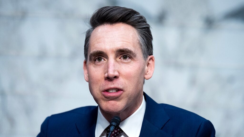 Josh Hawley says MLB admitted it was wrong after Giants Bible verse controversy