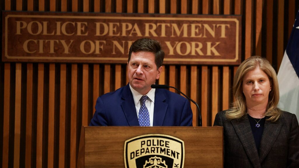 Trump nominates former SEC chairman Jay Clayton as intelligence director