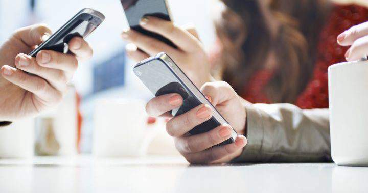Halifax researchers weigh pros and cons of social media ban for youth – Halifax