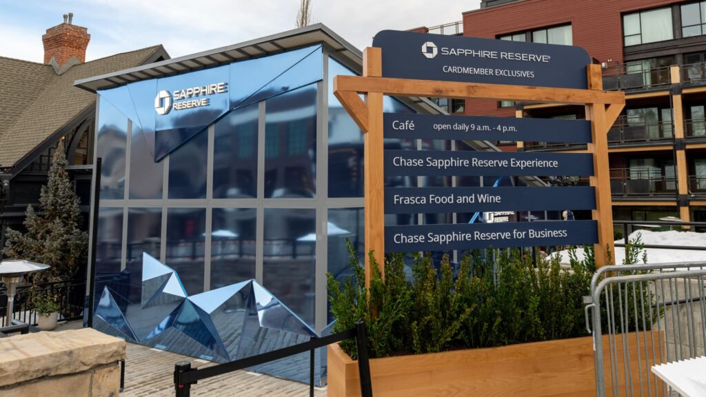 Amex, Chase credit card lounge battle moves beyond the airport