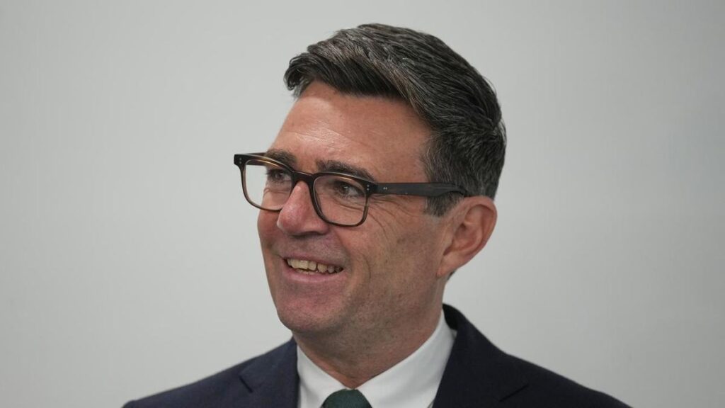 UK PM Burnham assures Albanese of Rabbitohs support