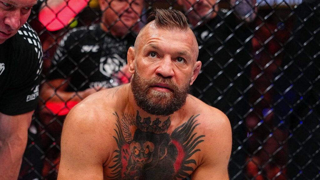 Joe Rogan says McGregor blew out his ACL with ‘crazy’ jumping roundhouse kick
