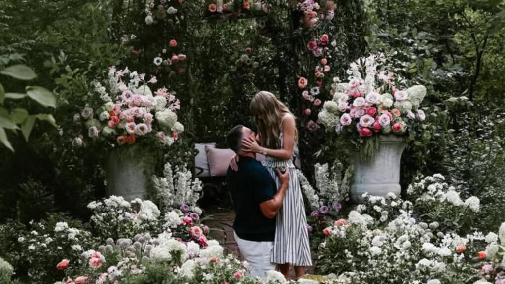 Taylor Swift and Travis Kelce set to tie the knot in hours as secret wedding rumours swirl