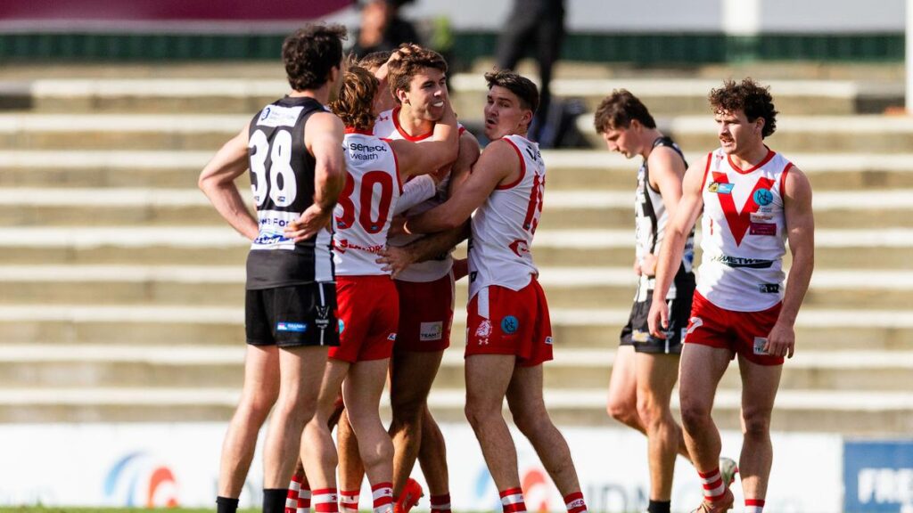 WAFL 2026: South Fremantle produce late comeback to down Swan Districts by 11 points