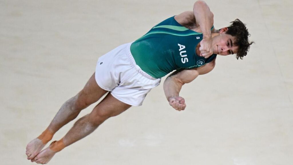 Pink tribute for mum as Aussie wins gymnastics bronze