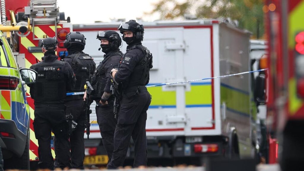 UK police sorry for missing chance to stop attack
