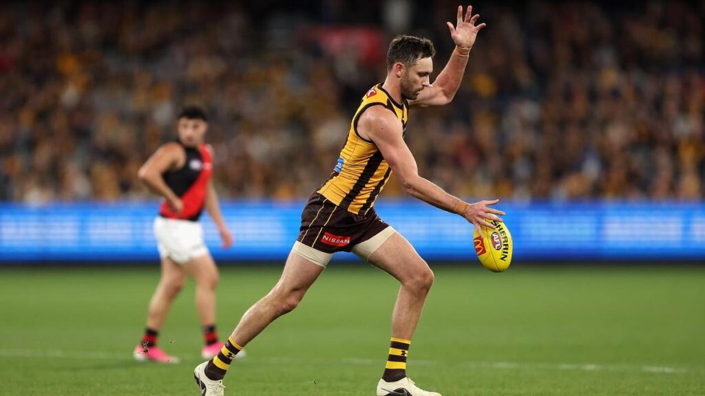 Seven's heaven for Gunston in big Hawks win