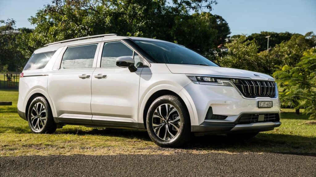 Kia Carnival recalled for fire risk