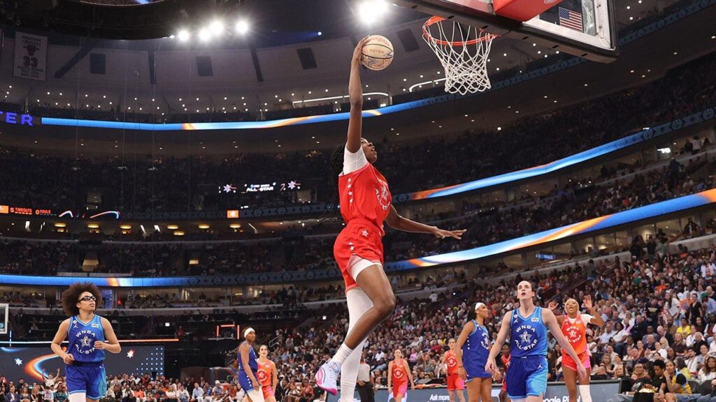 Seattle Storm’s Dominique Malonga becomes youngest player to dunk in WNBA All-Star Game history