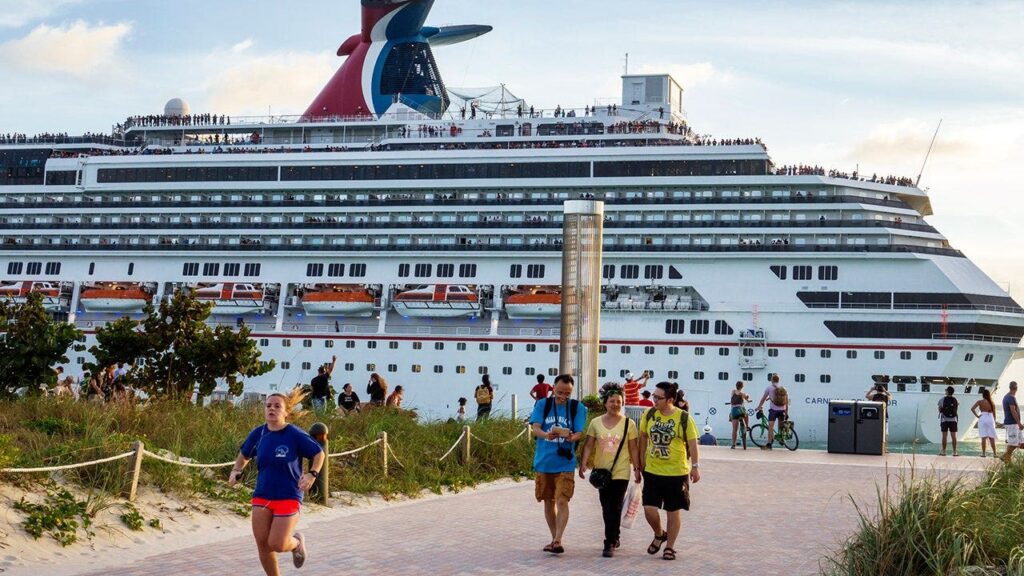 Carnival Cruise passenger uses fork to scratch foot, sparking outrage about hygiene
