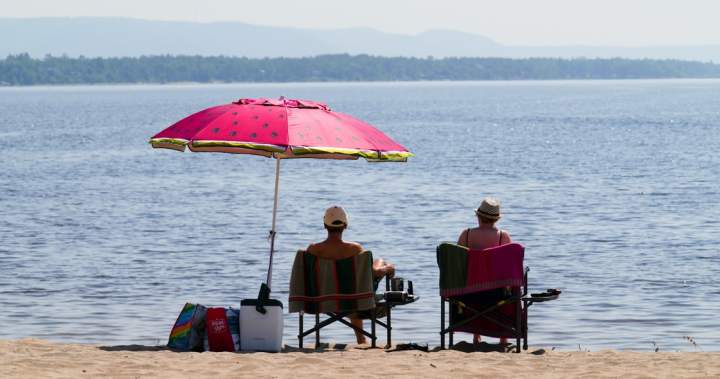 Canadians over 65 more worried about climate change than youth, StatCan says – National
