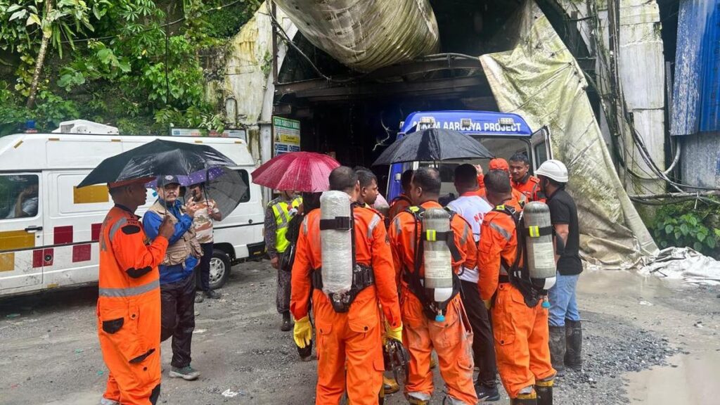 At least 10 workers killed in Himalayan tunnel blast