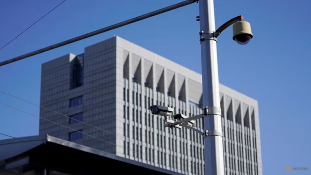 China investigates retired top media censor